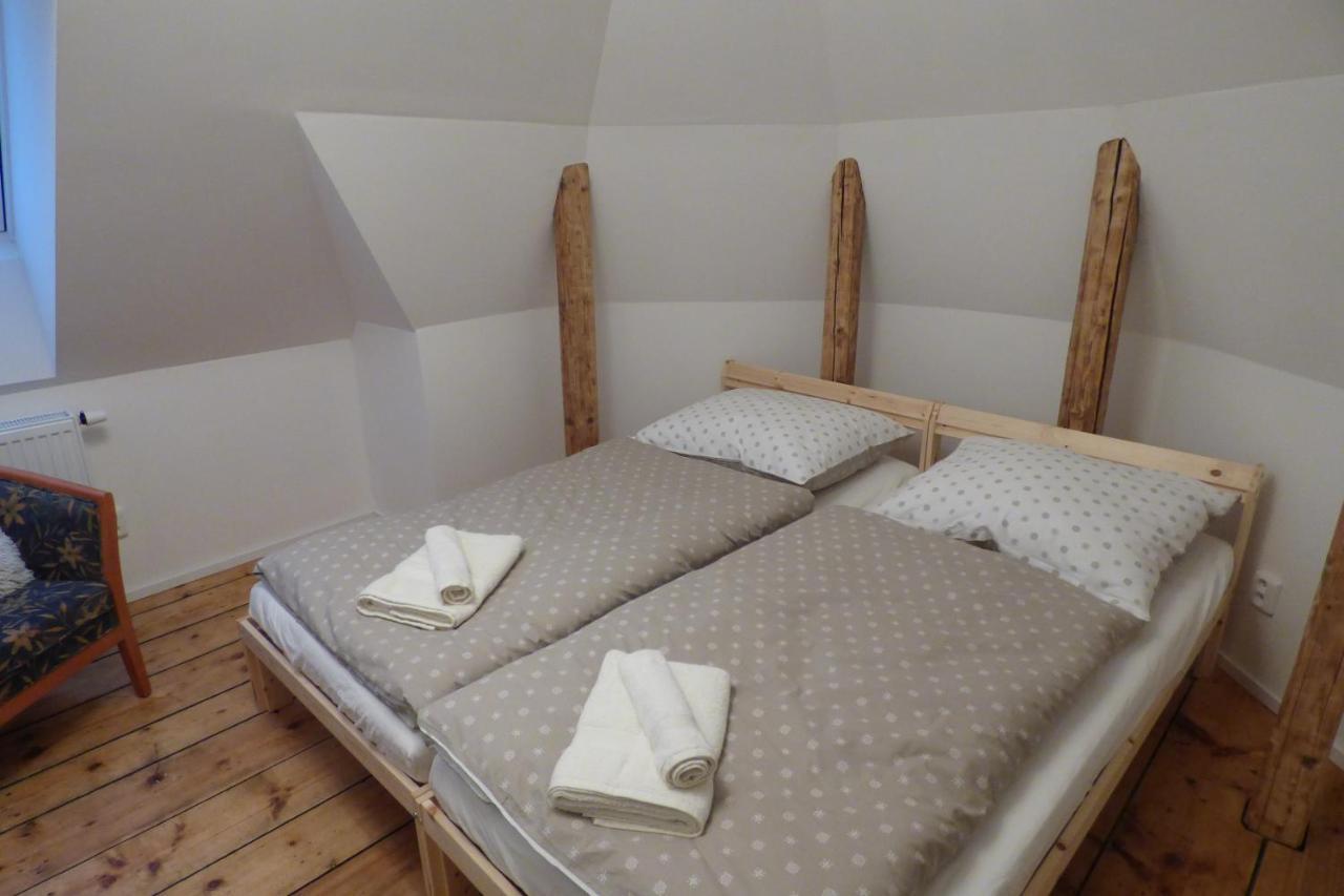 Apartman V Betelu Chrastava Exterior foto